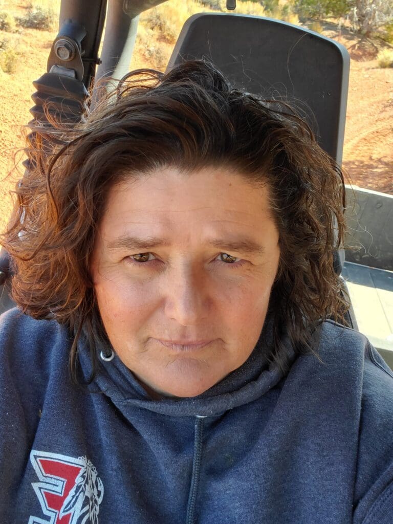 BiTapp Uses Automatic handsfree bilateral tapping tool